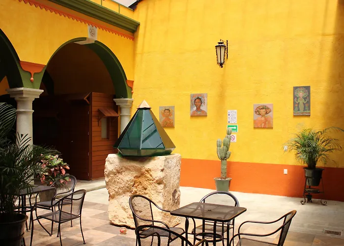 Central hotel: Casa Esmeralda Hotel