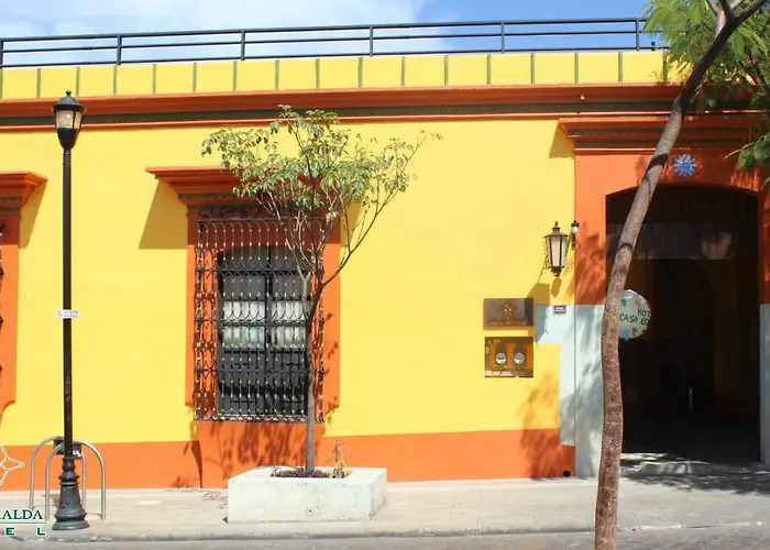 Central hotel: Casa Esmeralda Hotel